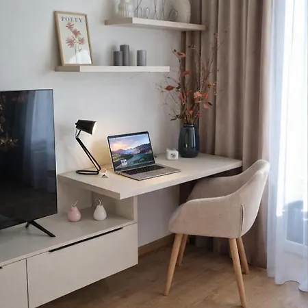 Daire M&m2 Near Center With Free Parking - Ac Kösice