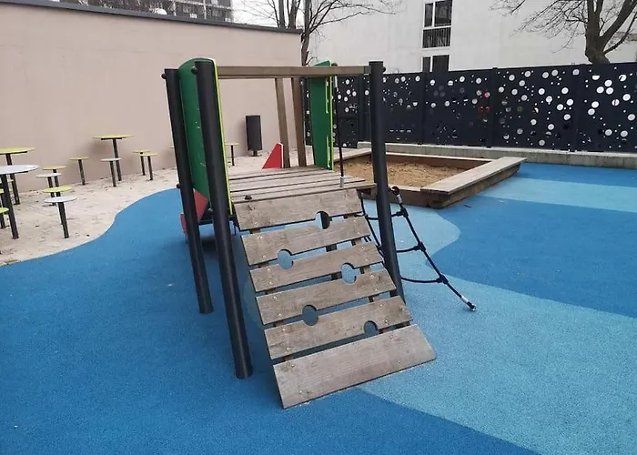 M&m2 Near Center With Free Parking - Ac Apartment *