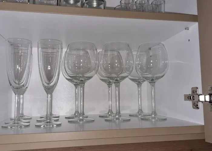 M&m2 Near Center With Free Parking - Ac Apartment