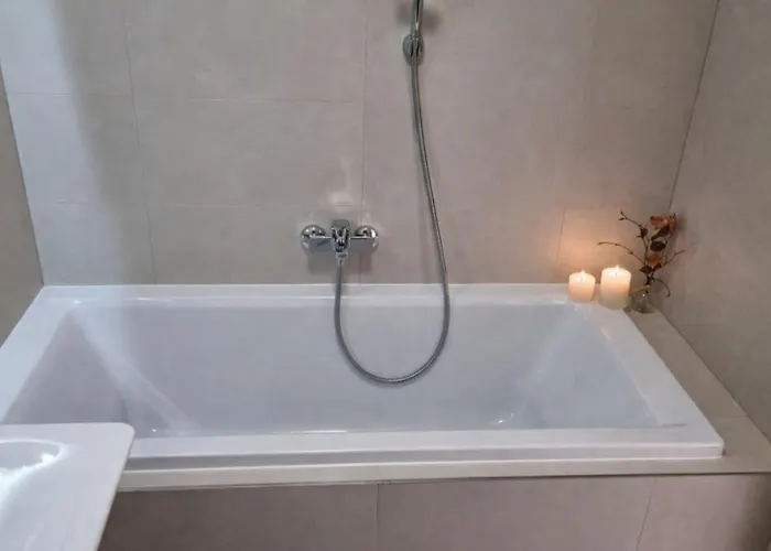 M&m2 Near Center With Free Parking - Ac